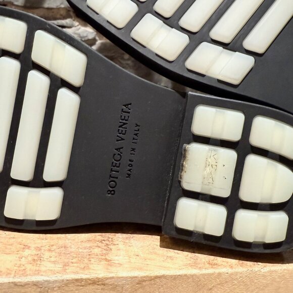 Bottega Veneta Black Supple Lambskin Intrecciato Weave Ben Ankle Boots - Picture 7 of 13